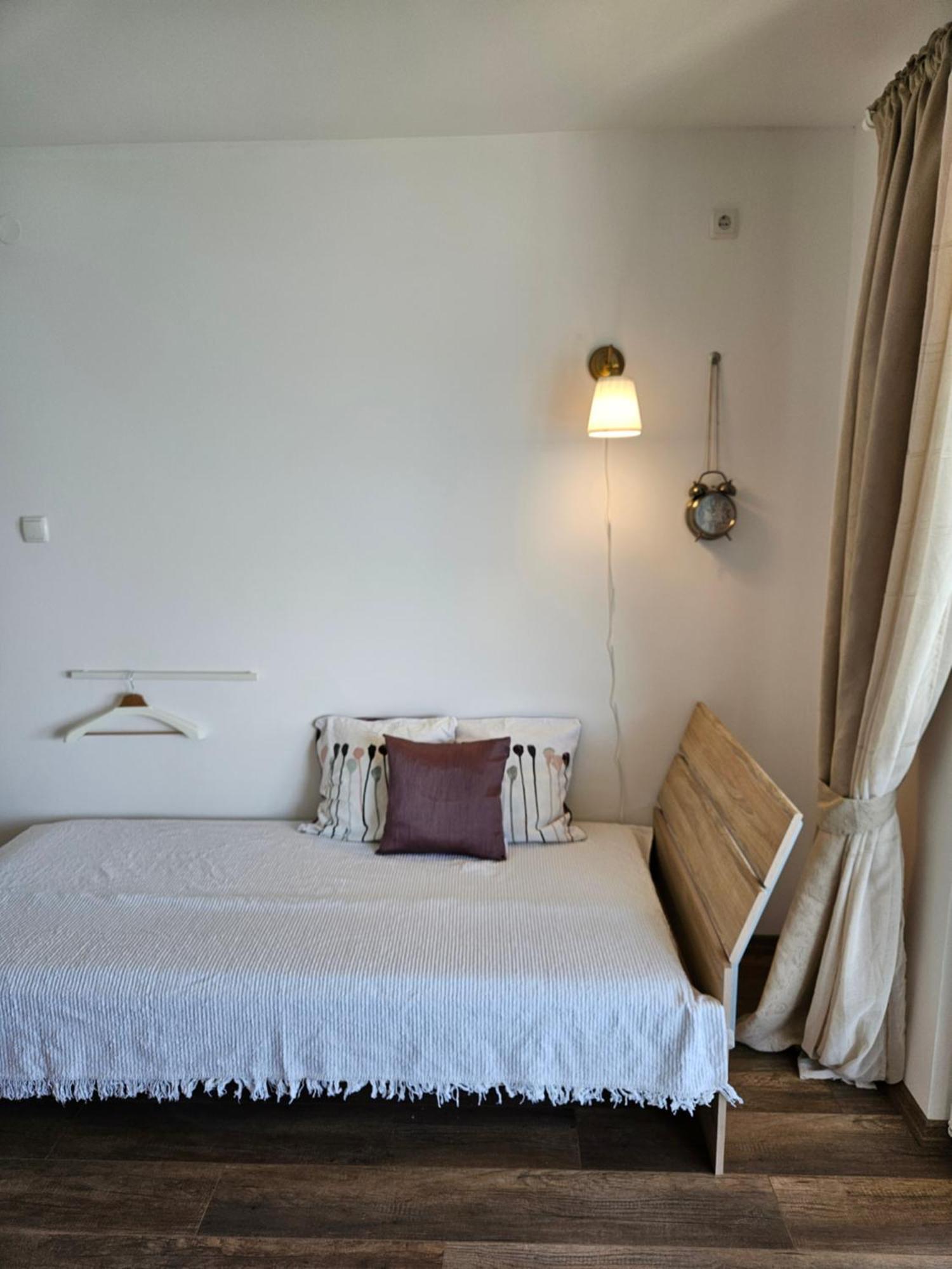 Apartmani Rustik ตริเปย์ซา ภายนอก รูปภาพ