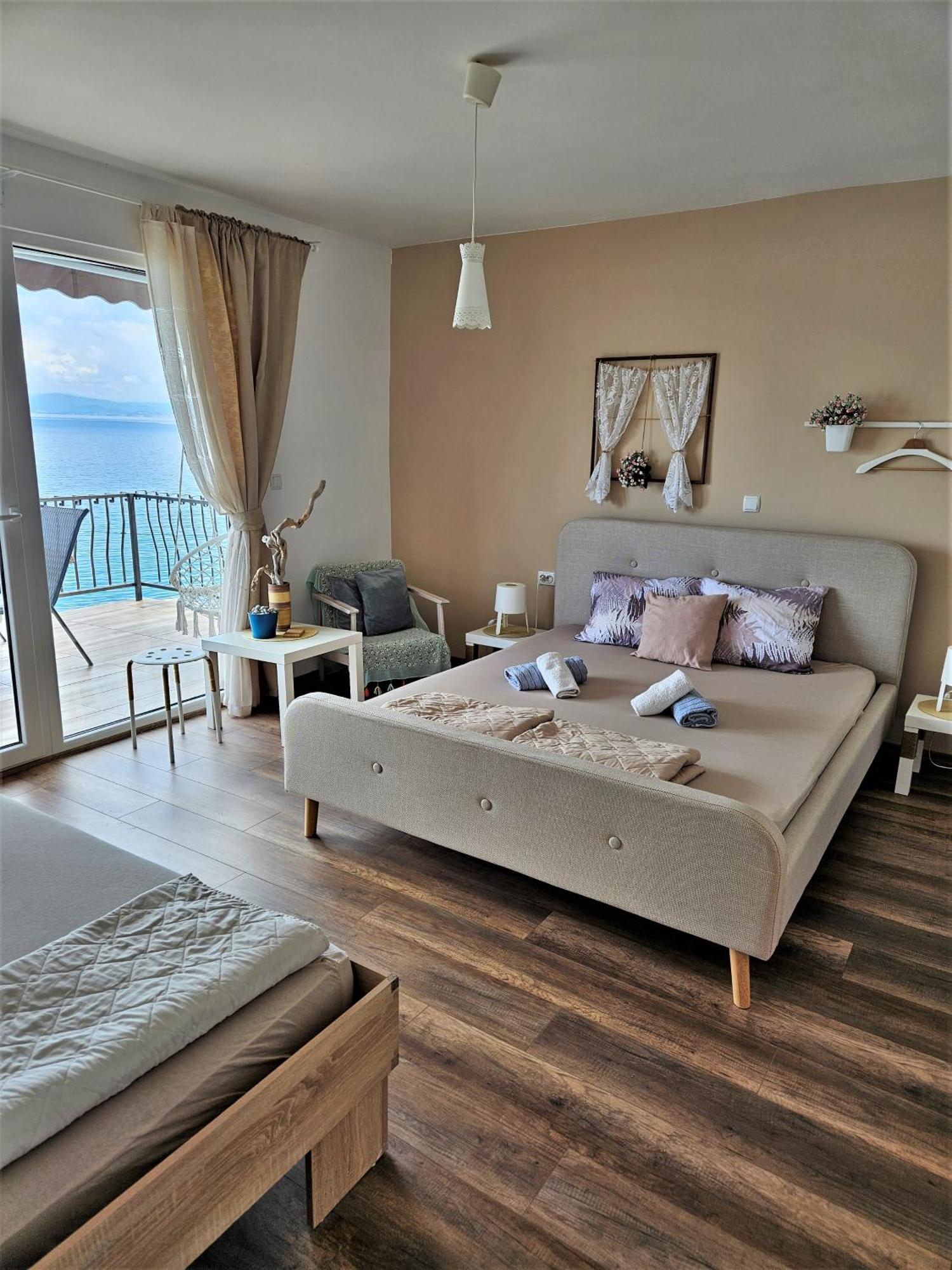 Apartmani Rustik ตริเปย์ซา ภายนอก รูปภาพ